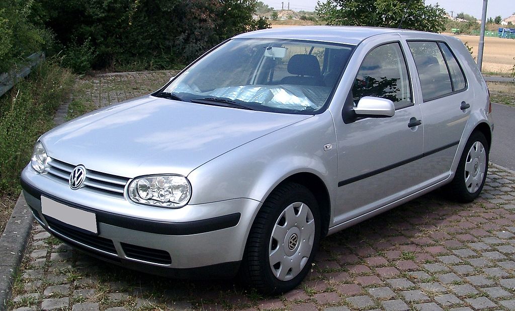 Volkswagen Golf 2003 storica